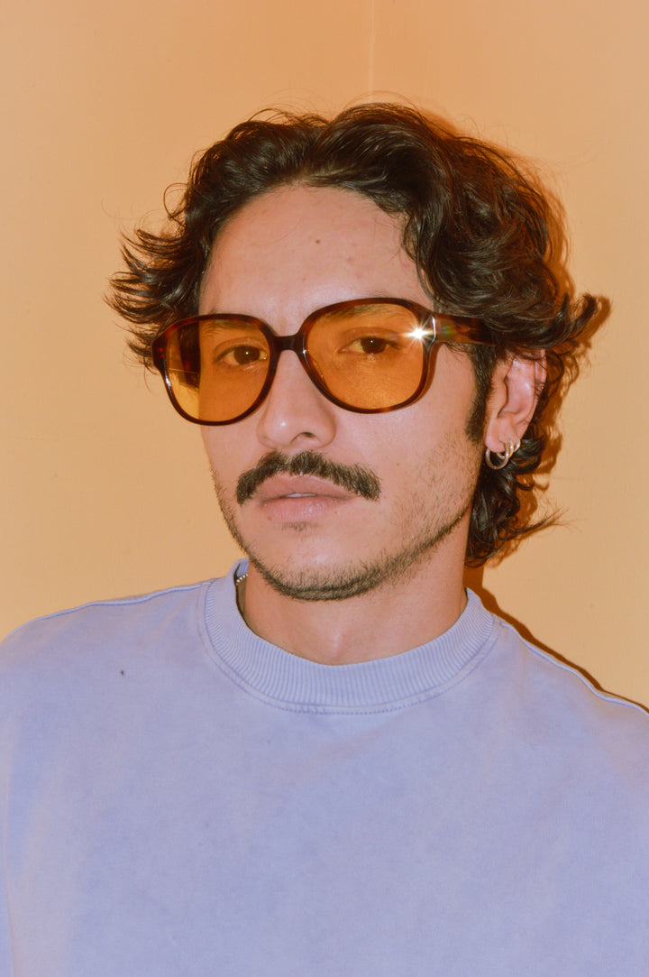 Carey Oscuro-Amarillo (CryD-Yell)