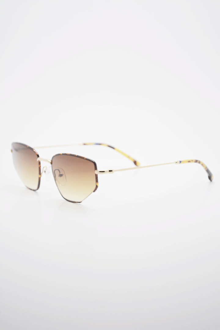gafas de sol fourty6 carey dorado