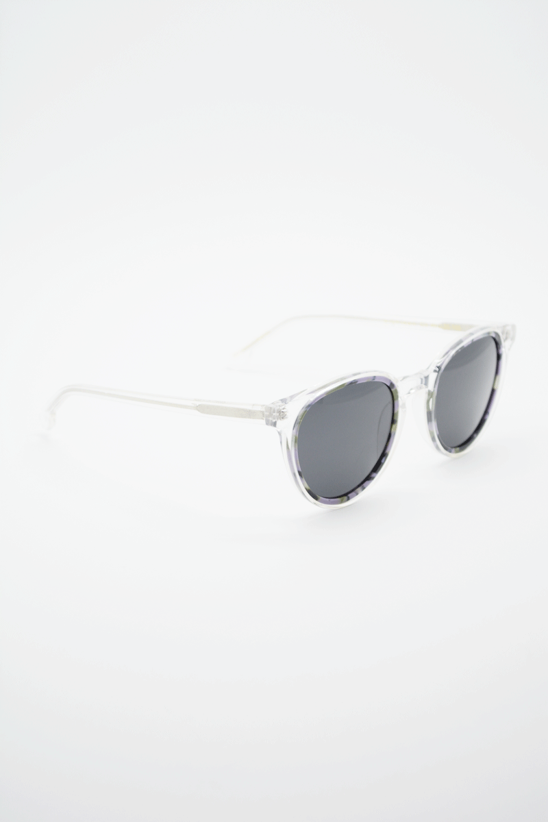 Color_eighteen sunglasses transparente terrazo morado