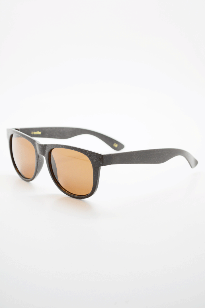 gafas de sol A café reciclado
