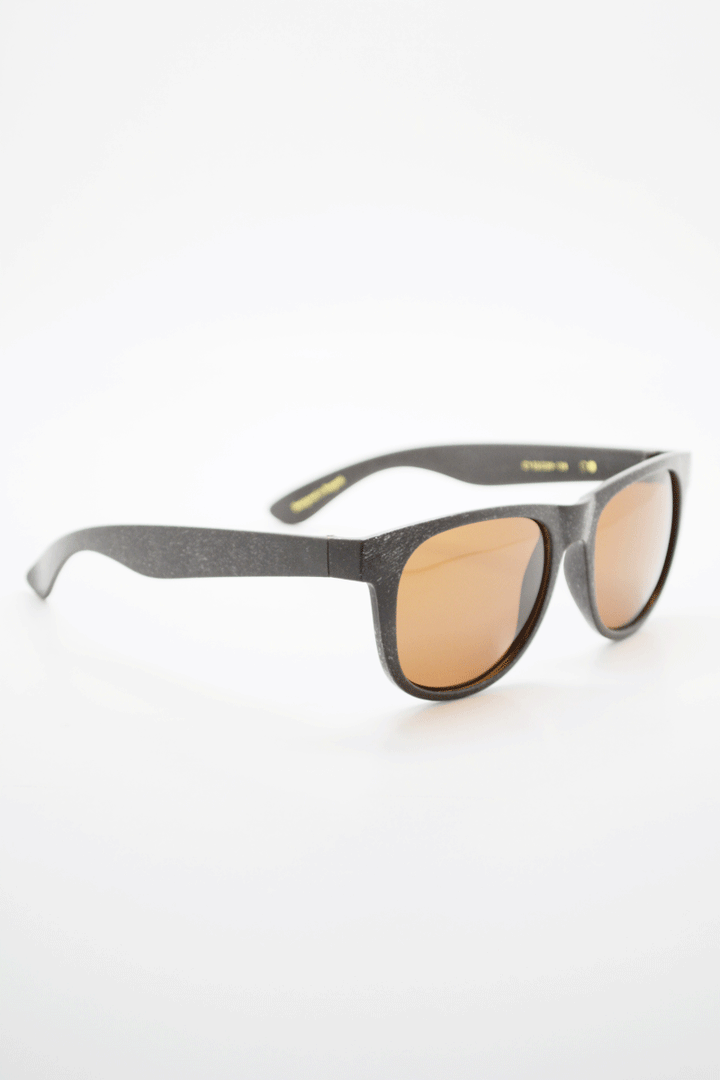 gafas de sol A café reciclado