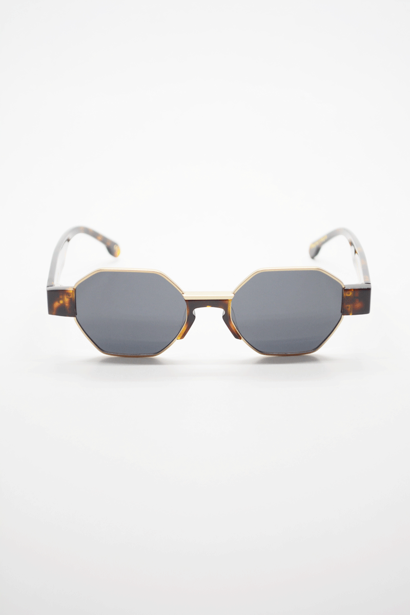 Color_Carey Dorado Mate-Negro (CryGM-Blk)